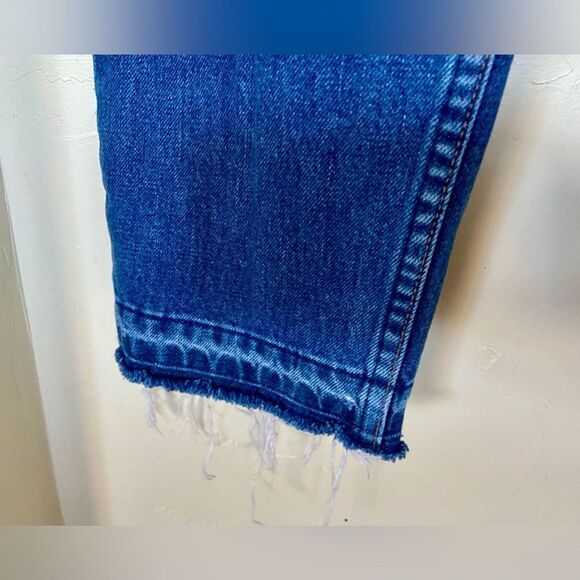 Reformation women’s size 29 distressed petite mid rise ripped jeans with detail - Picture 11 of 12